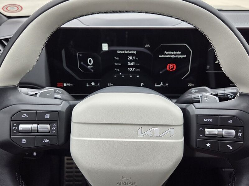 2026 Kia K4 GT-Line Turbo - Photo 23