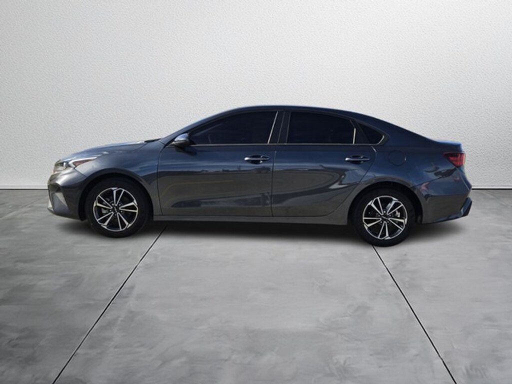 Used 2022 Kia Forte LXS Sedan