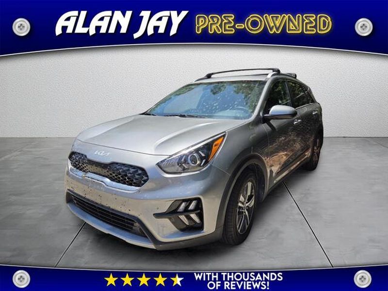2022 Kia Niro LXS SE's photo