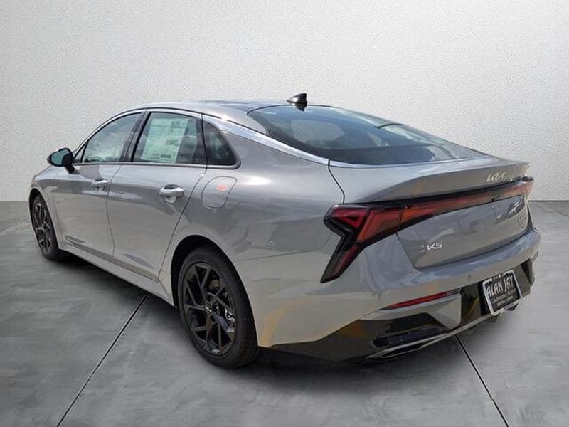 2026 Kia K5 GT-Line - Photo 4