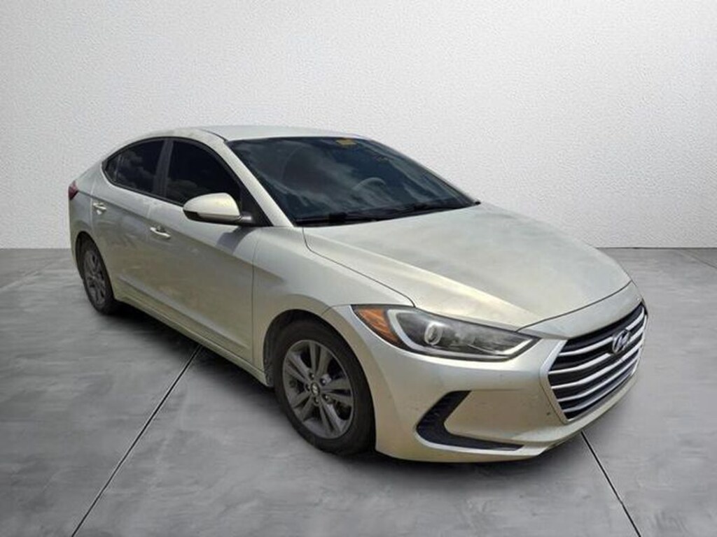 Used 2017 Hyundai Elantra SE Sedan