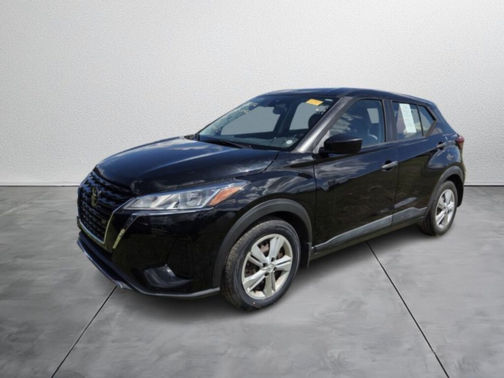 Used 2021 Nissan Kicks S Sport Utility