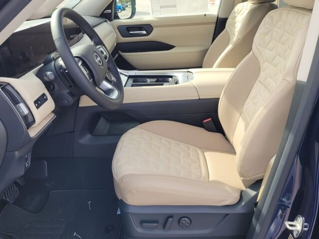 New 2025 Nissan Armada Platinum SUV