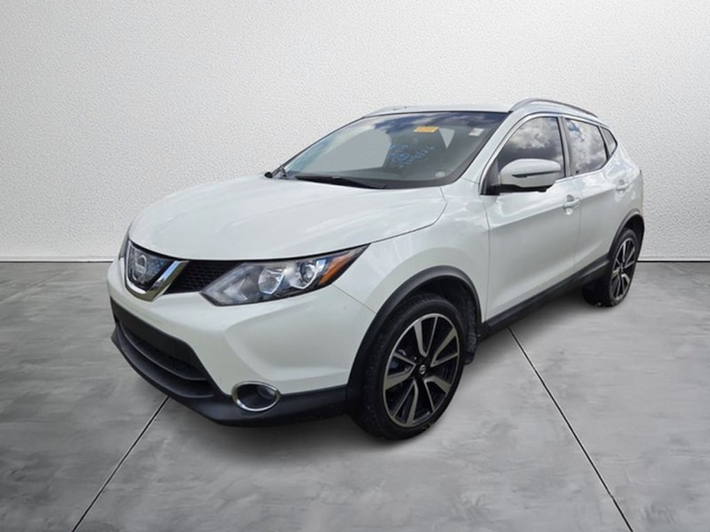 Used 2018 Nissan Rogue Sport SL Sport Utility