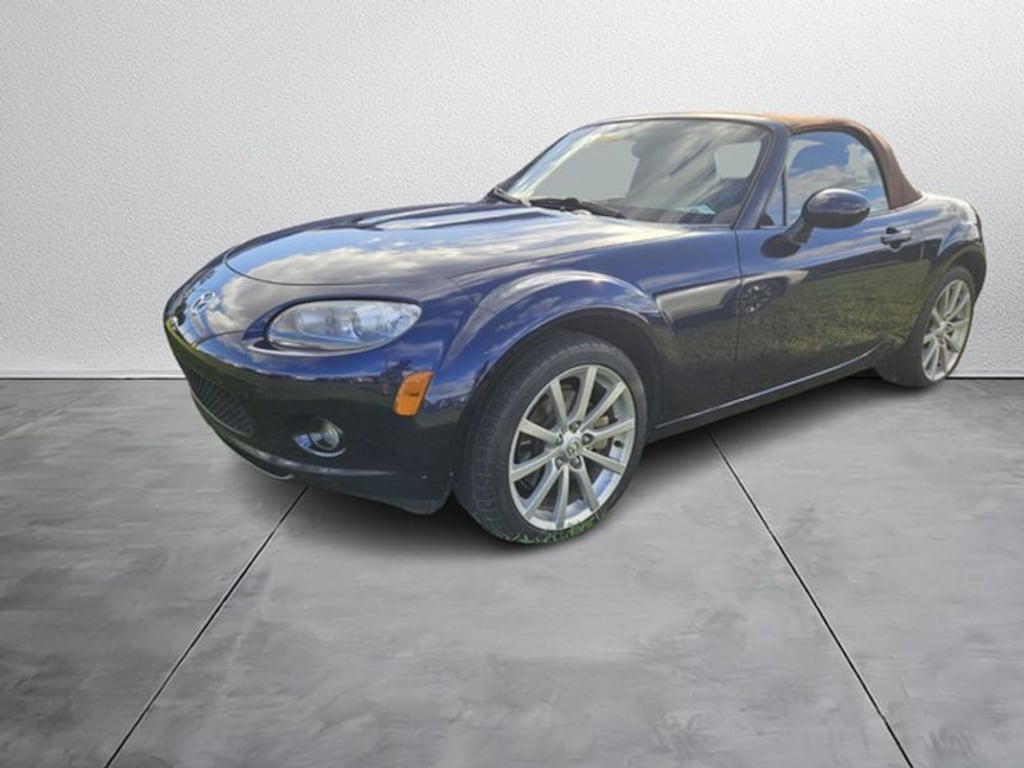 Used 2007 Mazda MX-5 Miata Grand Touring Convertible