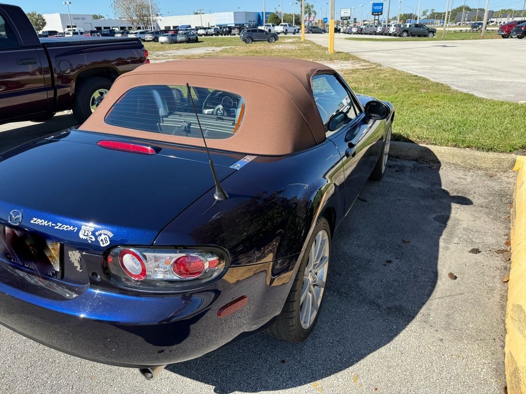 Used 2007 Mazda MX-5 Miata Grand Touring Convertible