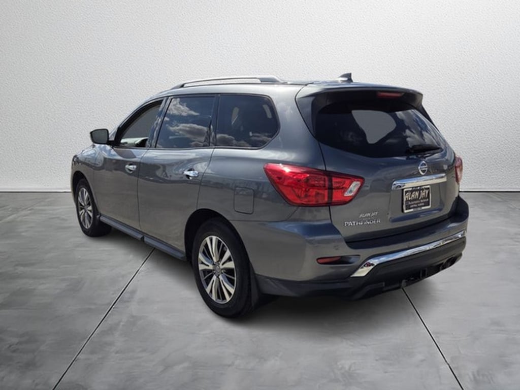 Used 2020 Nissan Pathfinder S Sport Utility