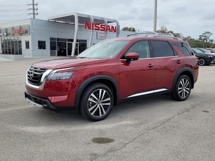 2025 Nissan Pathfinder Platinum Sport Utility
