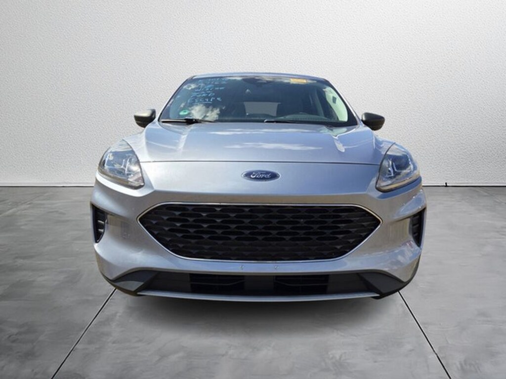 Used 2022 Ford Escape SE Sport Utility