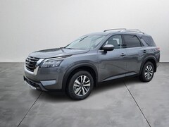 2025 Nissan Pathfinder SL SUV