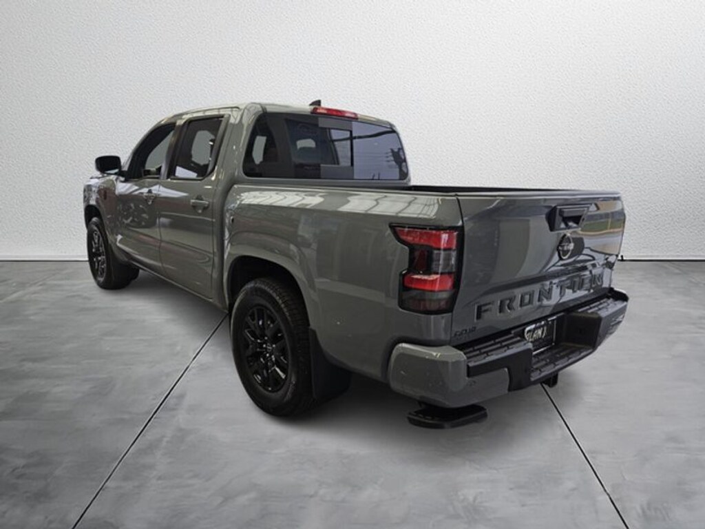 New 2026 Nissan Frontier SV Crew Cab