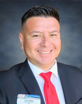 Staff member Jerry C. from ID_3d84216e6132