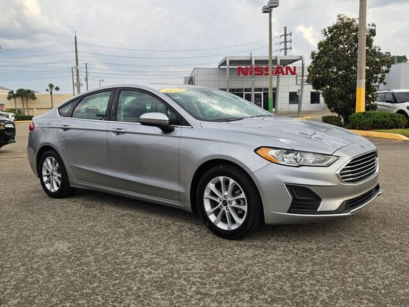 Used 2020 Ford Fusion SE with VIN 3FA6P0HD2LR202152 for sale in Sebring, FL