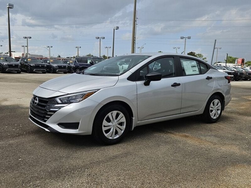 2025 Nissan Versa S
