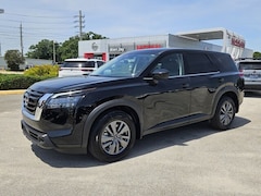 2025 Nissan Pathfinder S SUV