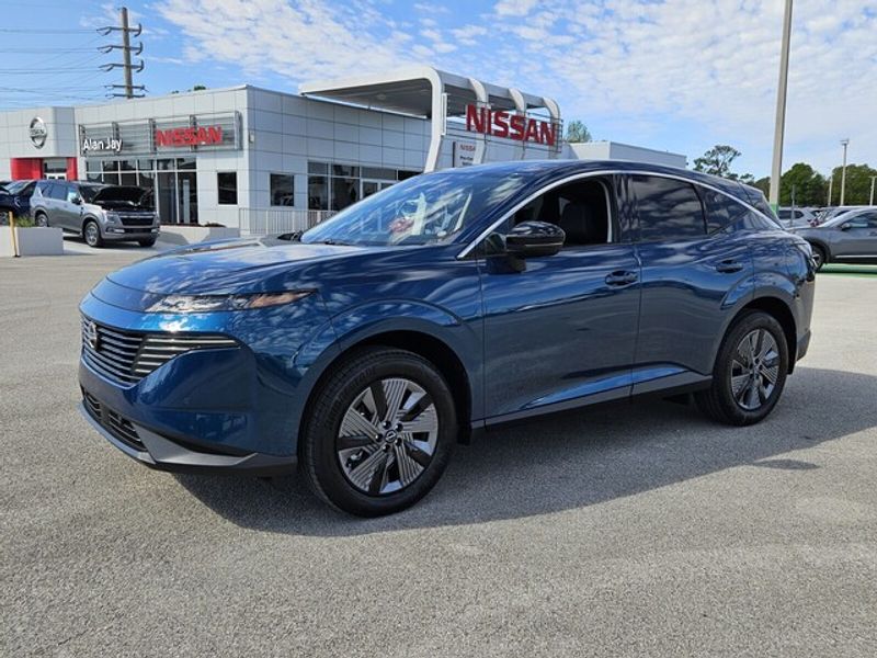 2025 Nissan Murano SUV 