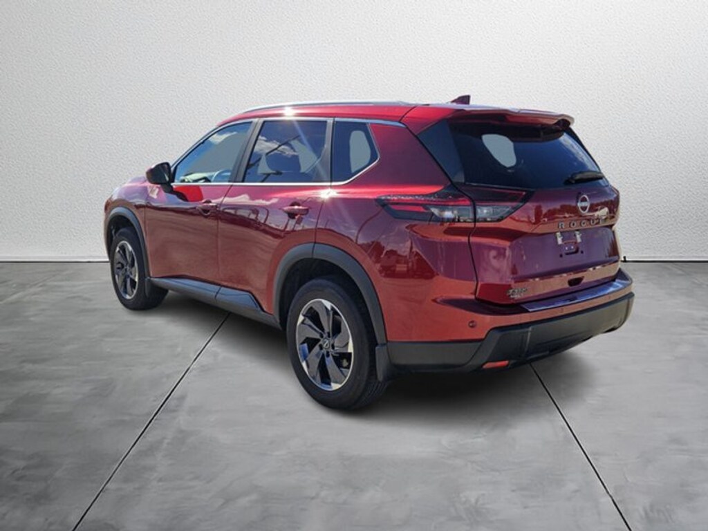 Used 2025 Nissan Rogue SV SUV