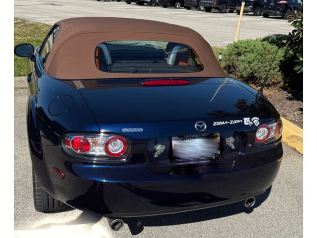 Used 2007 Mazda MX-5 Miata Grand Touring Convertible