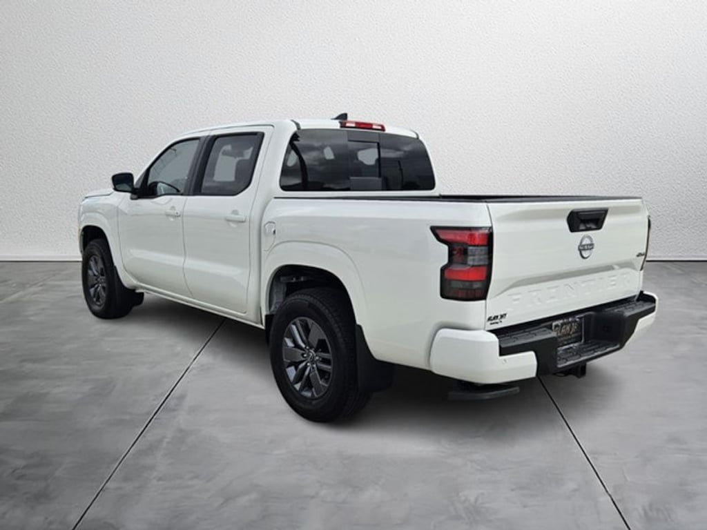New 2026 Nissan Frontier SV Crew Cab
