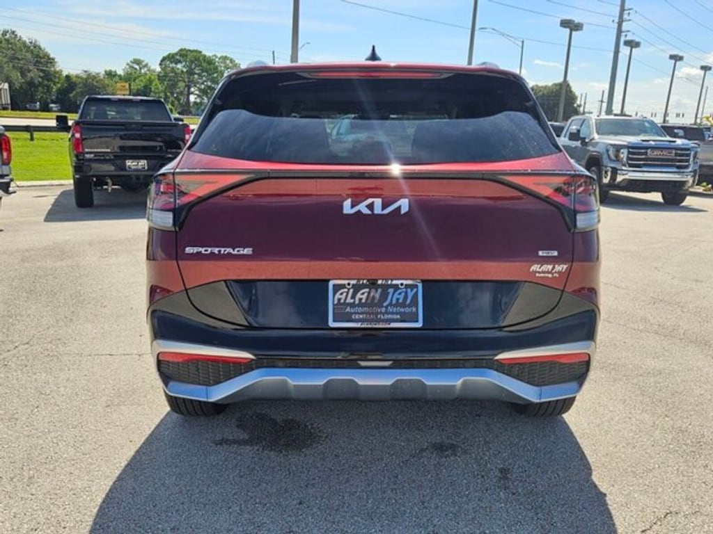 Used 2025 Kia Sportage Hybrid SX-Prestige SUV