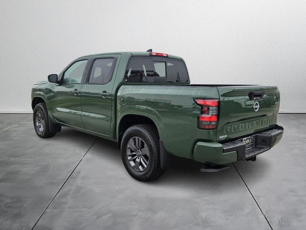 New 2026 Nissan Frontier SV Crew Cab