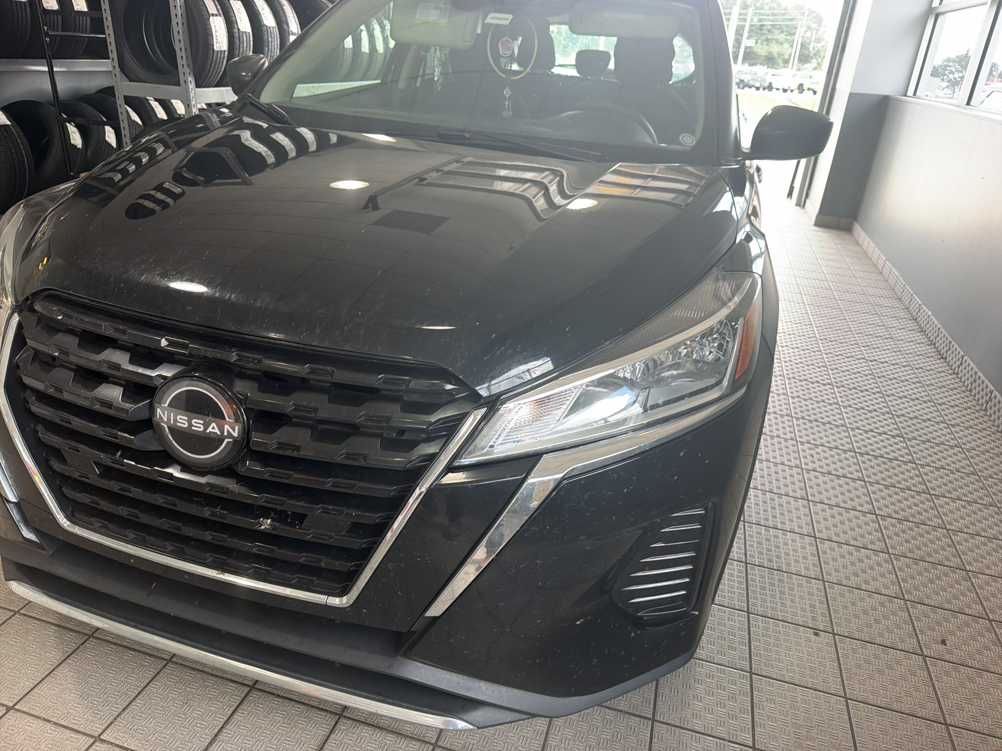 2024 Nissan Kicks