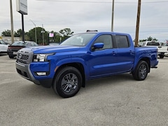 2025 Nissan Frontier SV Crew Cab