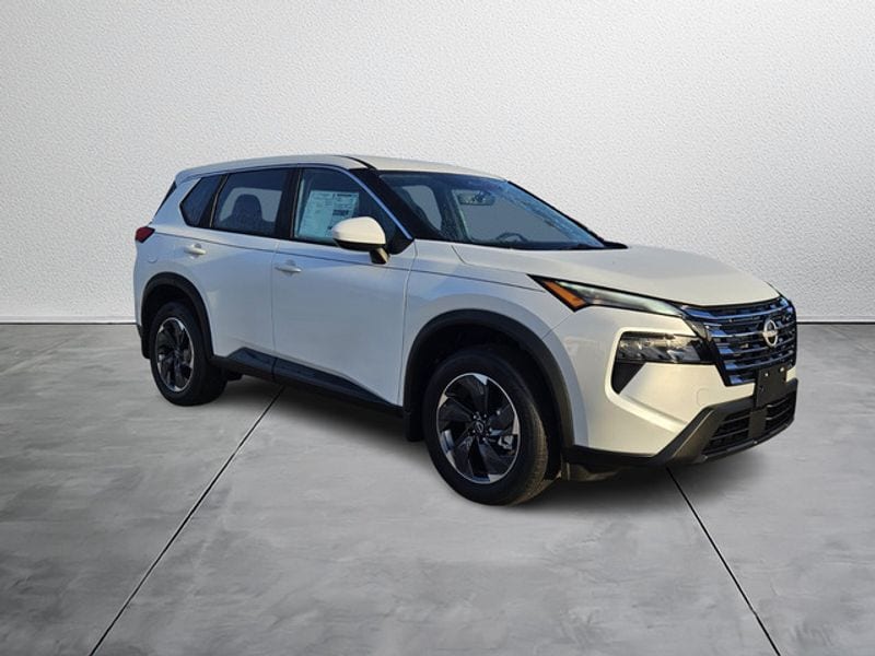 2026 Nissan Rogue SV's photo