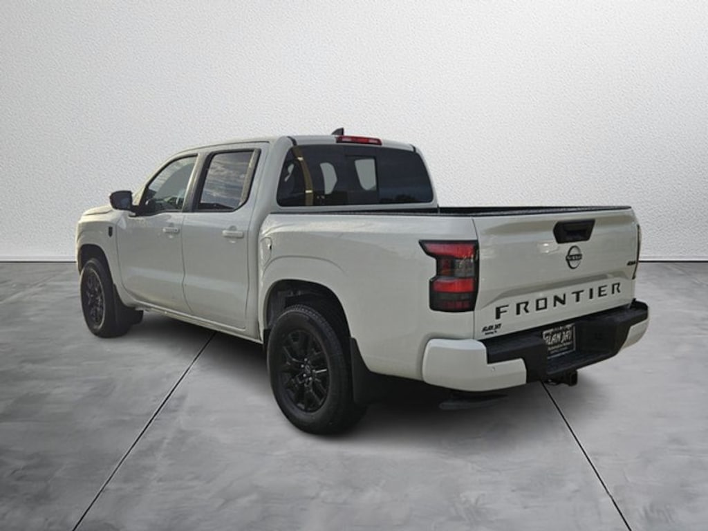 New 2026 Nissan Frontier SV Crew Cab