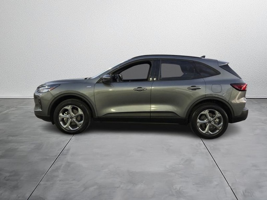 Used 2025 Ford Escape ST-Line Select SUV