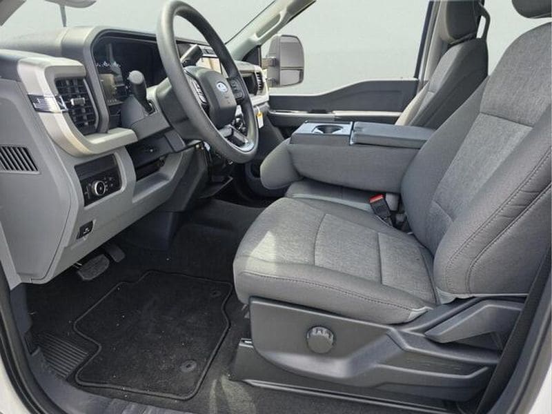 2026 Ford F-350 Super Duty XL - Photo 12