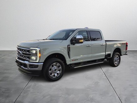 2026 Ford F-250 Lariat Truck Crew Cab