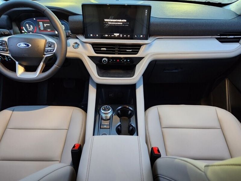 2026 Ford Explorer Active - Photo 12