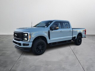 2026 Ford F-350 Lariat Truck Crew Cab
