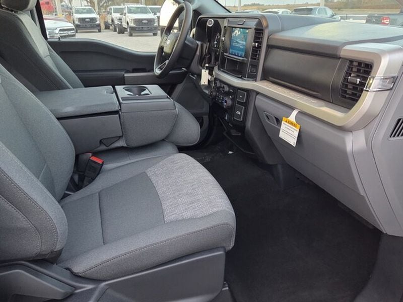 2026 Ford F-250 Super Duty XLT - Photo 13