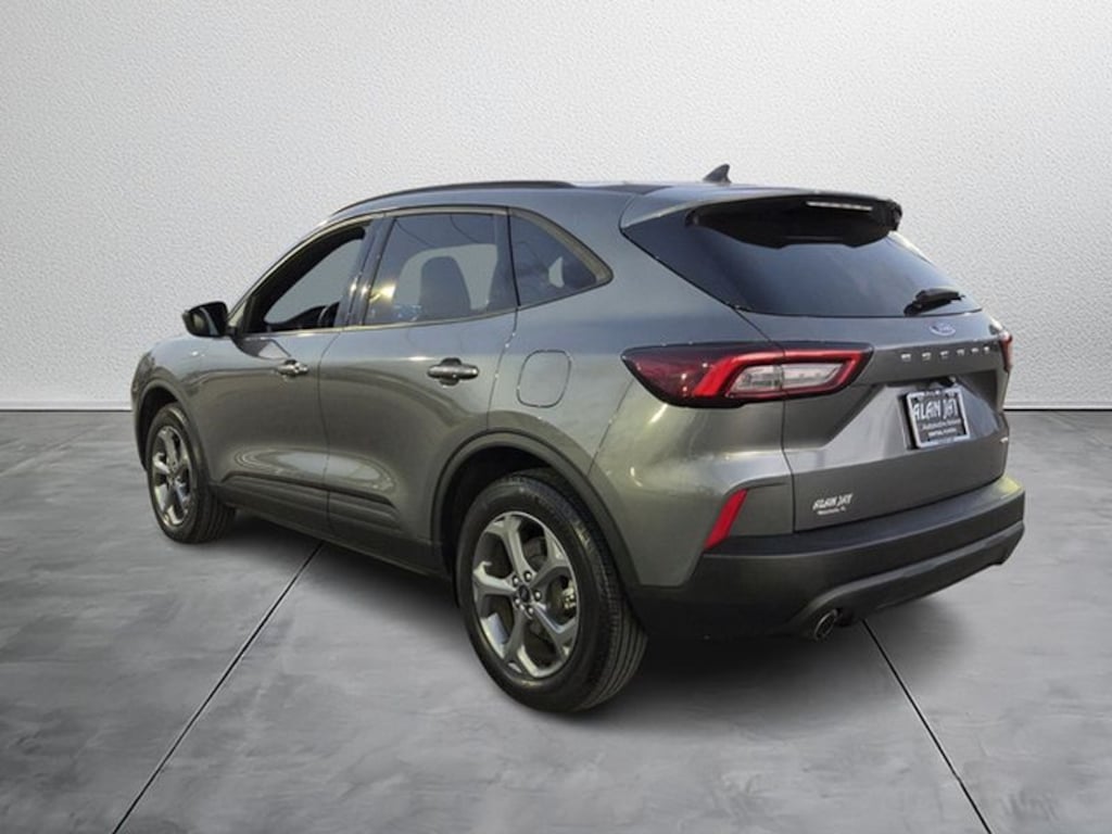 Used 2025 Ford Escape ST-Line Select SUV