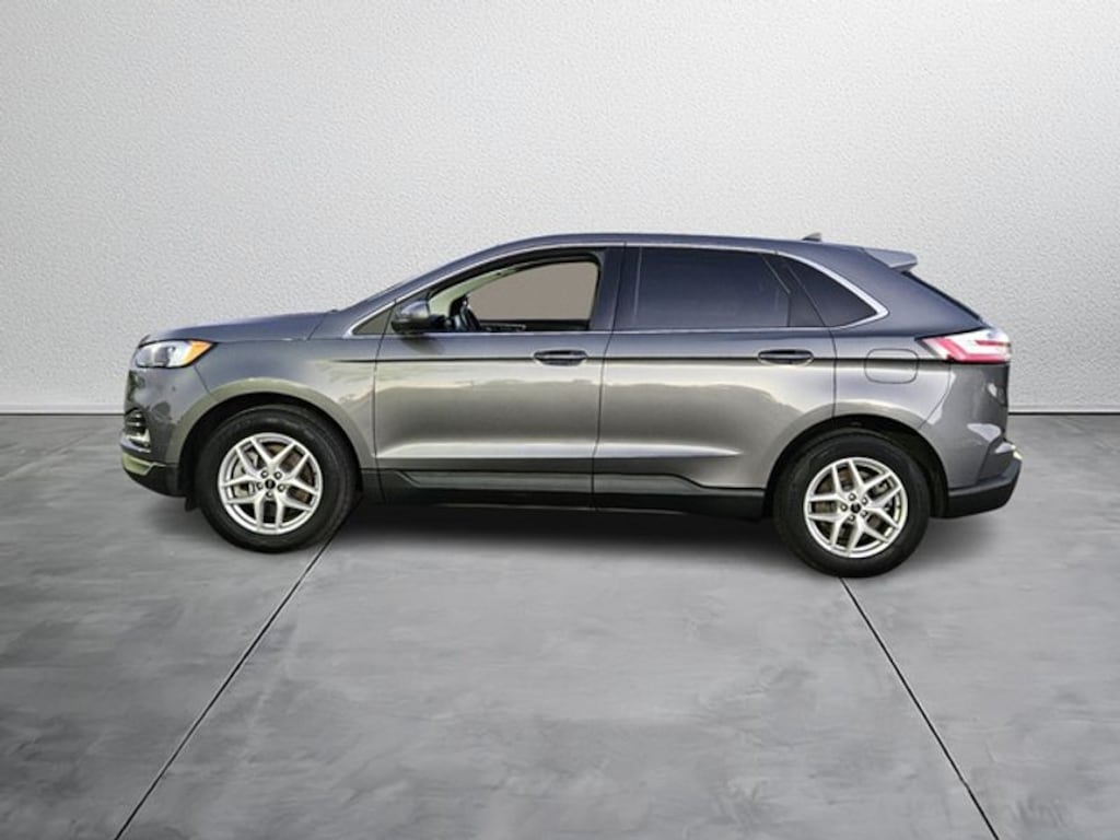 Used 2023 Ford Edge SEL SUV