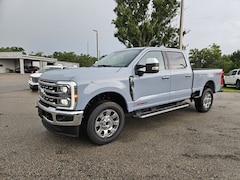 2025 Ford F-250 Lariat Truck Crew Cab