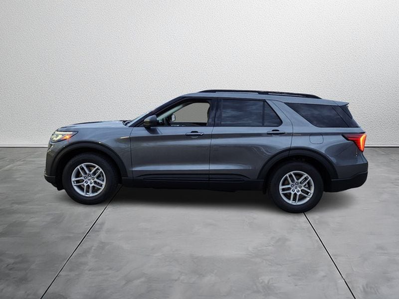 2026 Ford Explorer Active - Photo 3