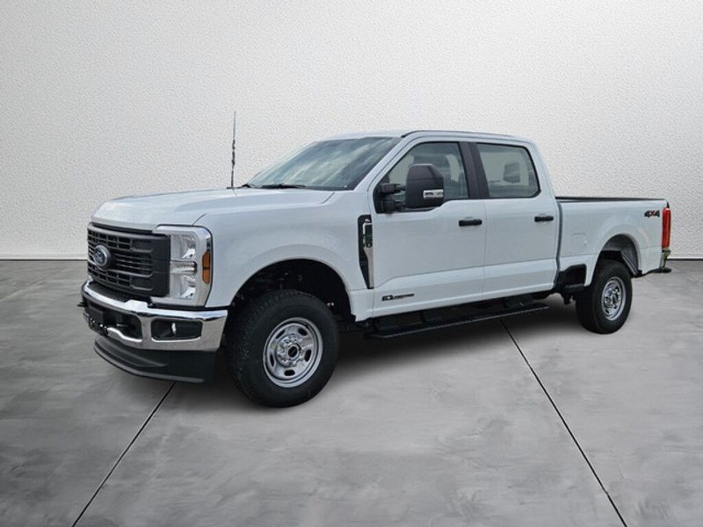 New 2026 Ford F-250 XL Truck Crew Cab