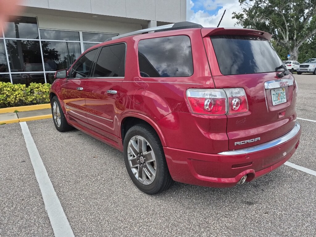 2012 Gmc Acadia Denali photo 3