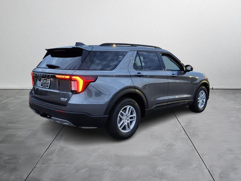 2026 Ford Explorer Active - Photo 5