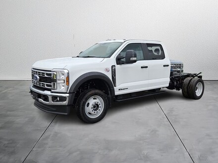 2025 Ford F-450 Chassis XL Truck Crew Cab