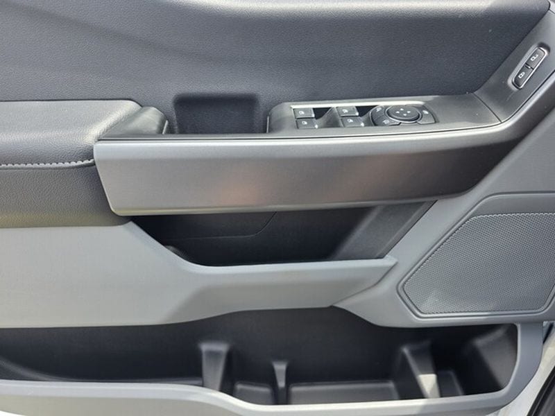 2026 Ford F-350 Super Duty XL - Photo 32