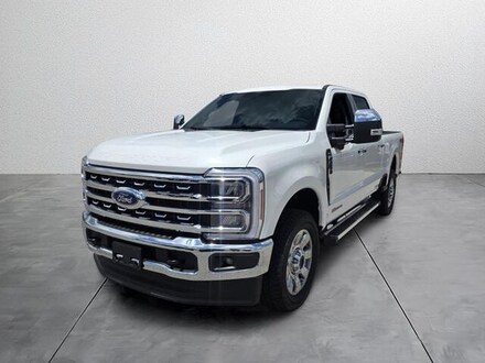 2026 Ford F-250 Lariat Truck Crew Cab