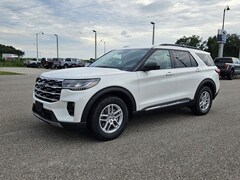 2025 Ford Explorer Active SUV