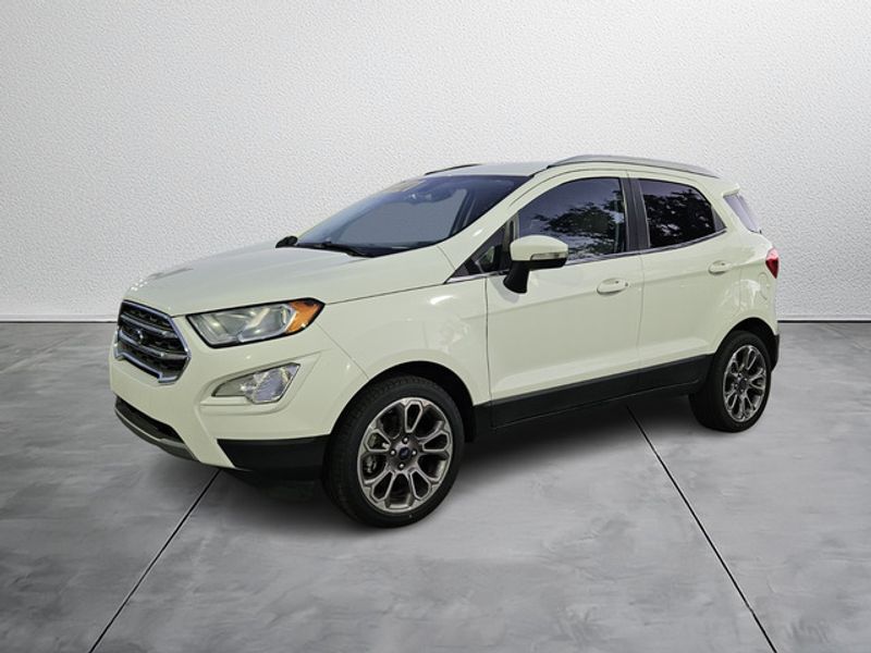 2021 Ford EcoSport Titanium photo 2
