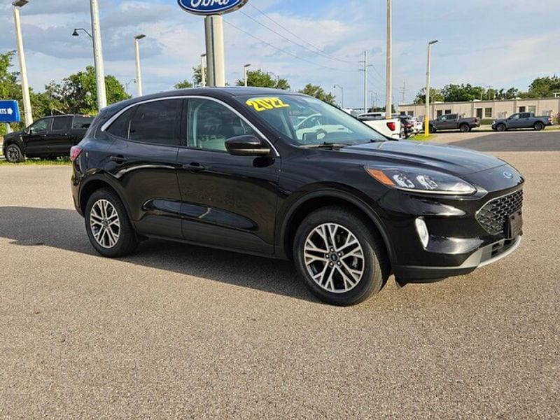 Used 2022 Ford Escape SEL with VIN 1FMCU9H69NUA64712 for sale in Wauchula, FL