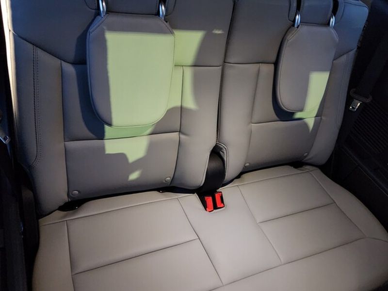 2026 Ford Explorer Active - Photo 15