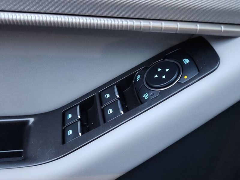 2026 Ford Explorer Active - Photo 19